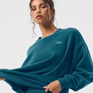 ALO Yoga Teal Sweatshirt